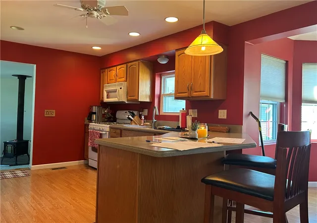 Photo 4 of Single family home for sale at 276 East Ave, Greenville Boro, PA 16125 | MLS# 1768355 | Listing updated on 2026-09-03