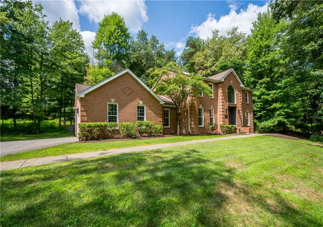 Photo 1 of Sale Pending at 150 Wildflower Ln, Marshall, PA 16046 | MLS# 1767518 | Listing updated on 2026-09-09