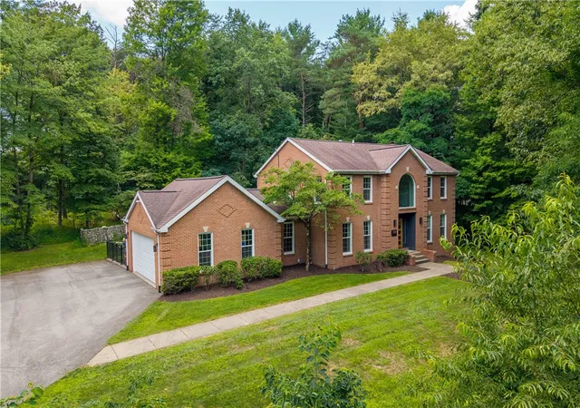 Photo 2 of Sale Pending at 150 Wildflower Ln, Marshall, PA 16046 | MLS# 1767518 | Listing updated on 2026-09-09