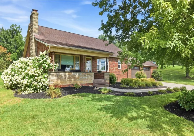Photo 3 of Single family home for sale at 295 Cherriwood Rd, Pulaski Twp, PA 16143 | MLS# 1768210 | Listing updated on 2026-10-01