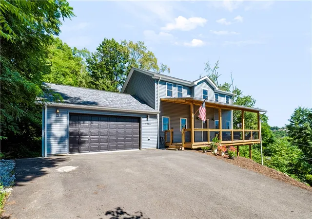 Photo 1 of Single family home for sale at 9986 Mcclellan St, North Huntingdon, PA 15642 | MLS# 1768062 | Listing updated on 2026-09-03