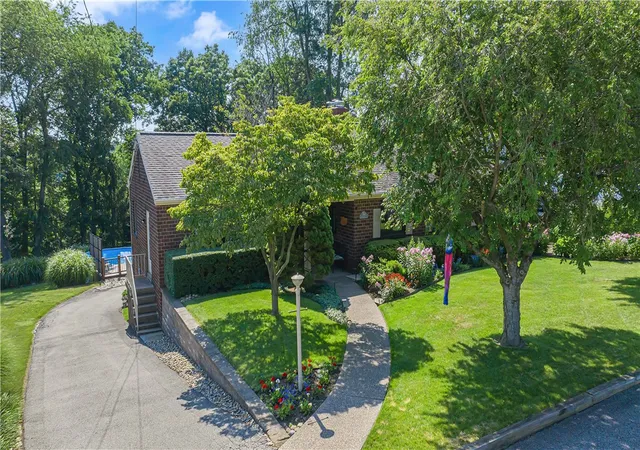 Photo 4 of Sale Pending at 1340 Adams Dr, Harmony Twp, PA 15003 | MLS# 1768197 | Listing updated on 2026-09-10