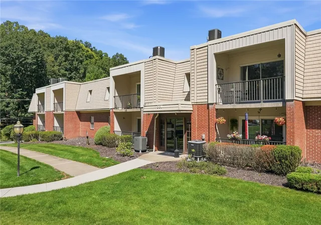 Photo 2 of Condo for sale at 551 Sloop Rd #67, Mc Candless, PA 15237 | MLS# 1768266 | Listing updated on 2026-09-10