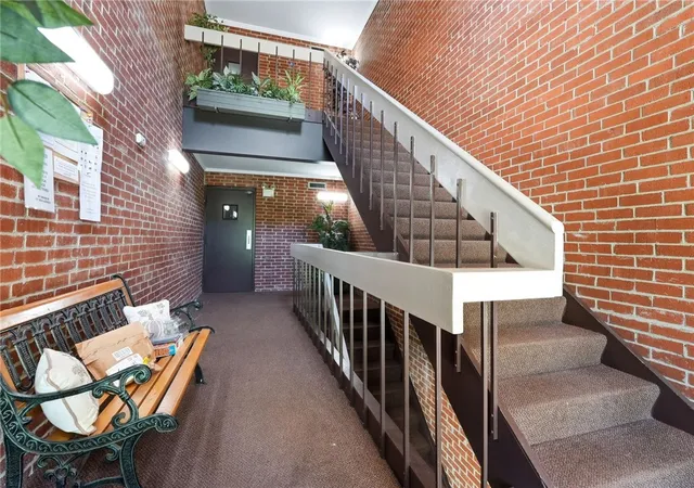 Listing Photo 4 - Condo for sale in building located at 551 Sloop Rd, Pittsburgh, PA 15237 - Unit #67