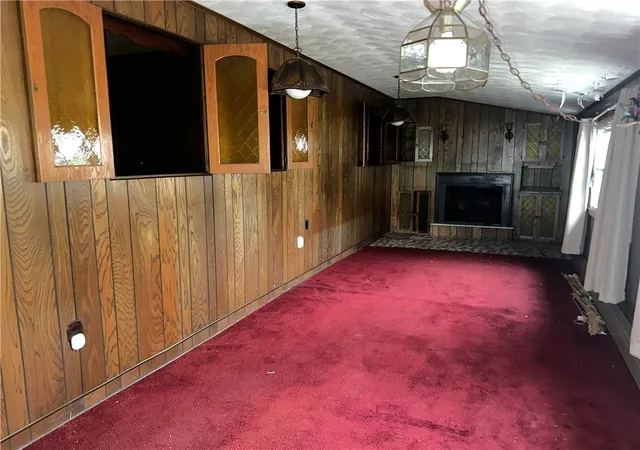Photo 3 of Single family home for sale at 217 Sherwood Dr, Greater Johnstown School District, PA 15905 | MLS# 1768375 | Listing updated on 2026-09-11
