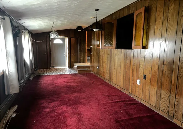 Photo 3 of Single family home for sale at 217 Sherwood Dr, Greater Johnstown School District, PA 15905 | MLS# 1768375 | Listing updated on 2026-09-11