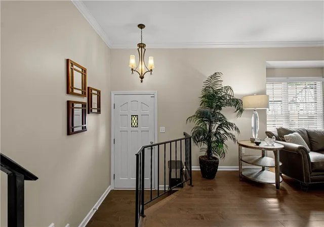 Photo 3 of Townhouse for sale at 313 Kingsberry, Mt Lebanon, PA 15234 | MLS# 1768290 | Listing updated on 2026-10-04