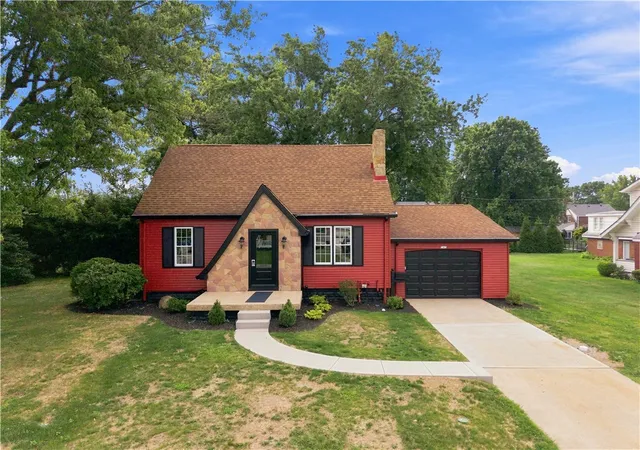 Photo 1 of Single family home for sale at 147 Wayne St, Lower Burrell, PA 15068 | MLS# 1768416 | Listing updated on 2026-09-10