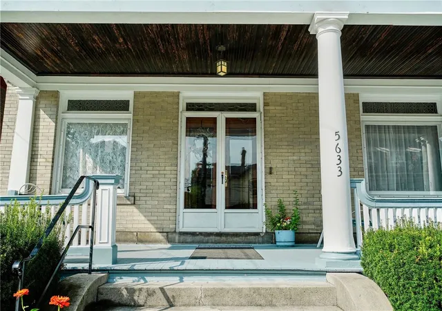 Photo 2 of Single family home for sale at 5633 Elgin, Highland Park, PA 15206 | MLS# 1768082 | Listing updated on 2026-09-26