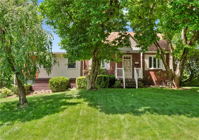 Photo 1 of Single family home for sale at 3210 Thornwood Dr, Bethel Park, PA 15102 | MLS# 1764084 | Listing updated on 2026-09-12