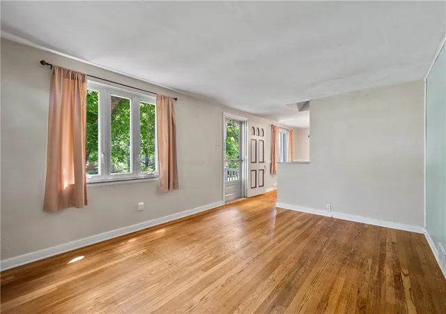 Photo 3 of Single family home for sale at 3210 Thornwood Dr, Bethel Park, PA 15102 | MLS# 1764084 | Listing updated on 2026-09-12