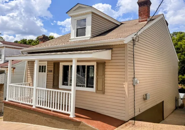 Photo 1 of Single family home for sale at 123 Frederick St, Mt Oliver, PA 15210 | MLS# 1768410 | Listing updated on 2026-10-16