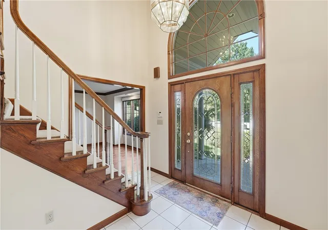 Photo 3 of Single family home for sale at 100 Field Clb Dr W, Robinson Twp, PA 15136 | MLS# 1768311 | Listing updated on 2026-09-15