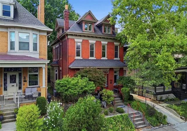Photo 1 of Single family home for sale at 1524 Murray Ave, Squirrel Hill, PA 15217 | MLS# 1768520 | Listing updated on 2026-09-05