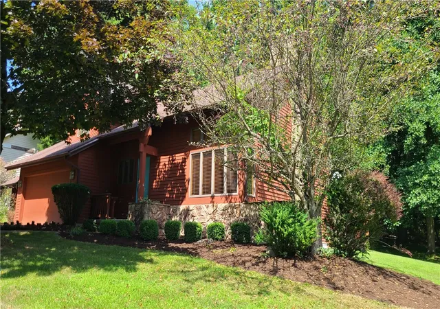 Photo 2 of Single family home for sale at 10112 Nancy Dr, Vernon Twp, PA 16335 | MLS# 1768544 | Listing updated on 2026-09-08