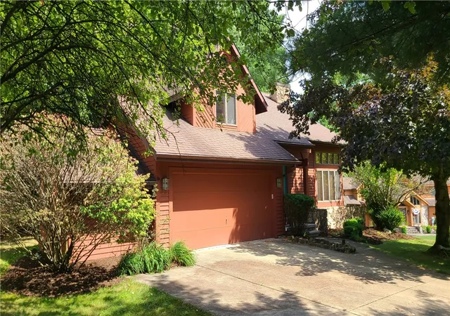 Photo 3 of Single family home for sale at 10112 Nancy Dr, Vernon Twp, PA 16335 | MLS# 1768544 | Listing updated on 2026-09-08
