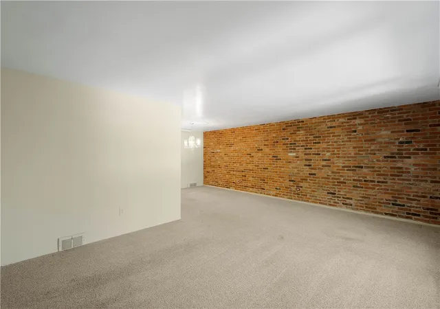 Photo 3 of Single family home for sale at 801 Hillaire Dr, Mt Lebanon, PA 15243 | MLS# 1768488 | Listing updated on 2026-09-28