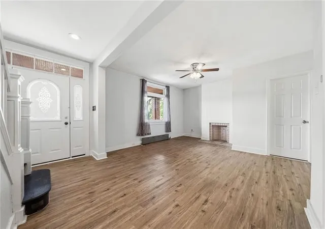 Photo 3 of Single family home for sale at 27 W Bellecrest Ave, Brentwood, PA 15227 | MLS# 1768570 | Listing updated on 2026-10-18