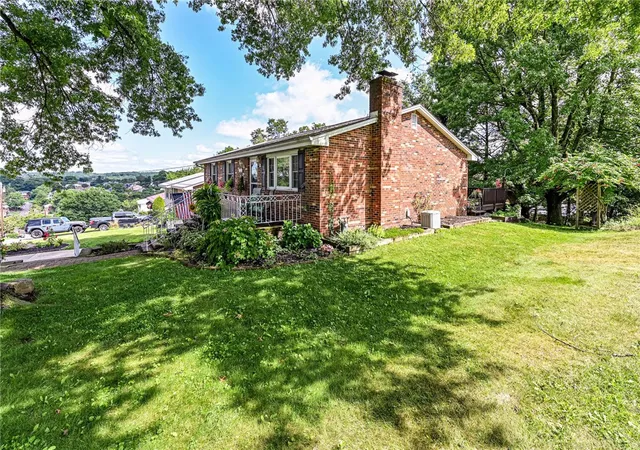 Photo 3 of Sale Pending at 721 Hill St, Hempfield Twp, PA 15601 | MLS# 1768173 | Listing updated on 2026-09-11