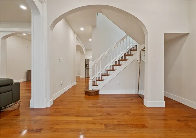 Photo 3 of Single family home for sale at 5236 Westminster Pl, Shadyside, PA 15232 | MLS# 1768629 | Listing updated on 2026-09-10