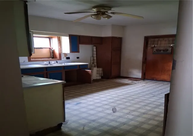 Photo 3 of Multi family home for sale at 909 Mclaughlin Run Rd, Bridgeville, PA 15017 | MLS# 1768525 | Listing updated on 2026-09-03