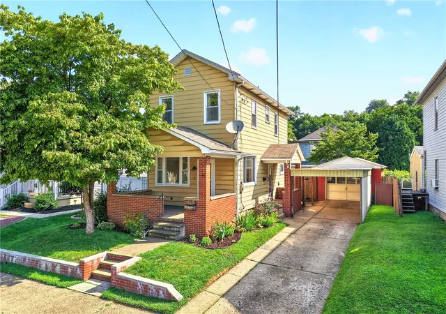 Photo 1 of Single family home for sale at 617 10th Avenue, New Brighton, PA 15066 | MLS# 1768538 | Listing updated on 2026-09-09