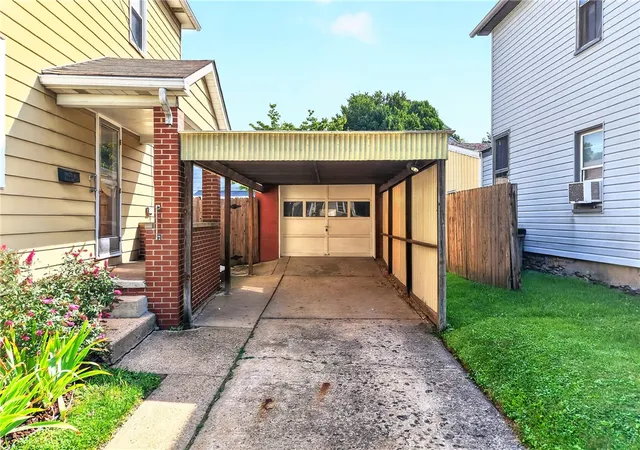 Photo 3 of Single family home for sale at 617 10th Avenue, New Brighton, PA 15066 | MLS# 1768538 | Listing updated on 2026-09-09