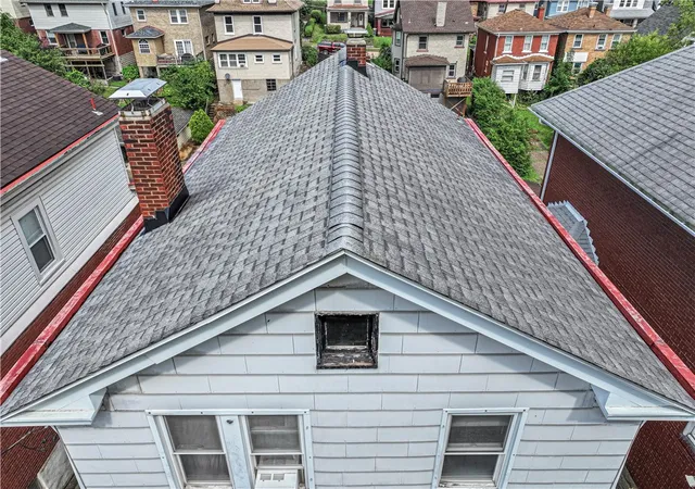 Photo 3 of Single family home for sale at 3252 Piedmont Ave, Dormont, PA 15216 | MLS# 1768666 | Listing updated on 2026-09-06