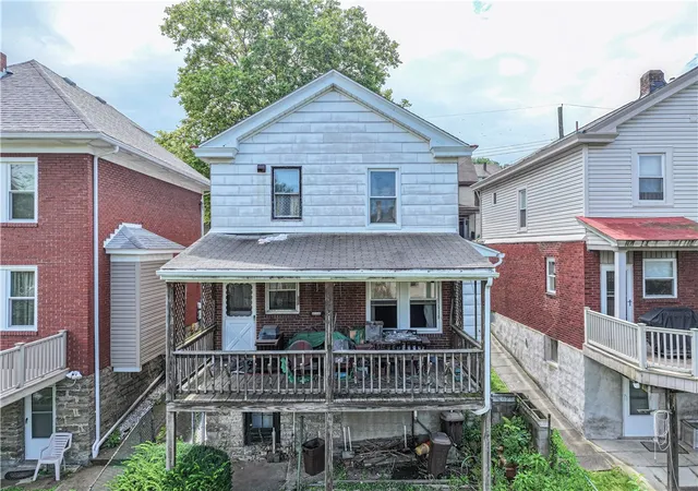 Photo 4 of Single family home for sale at 3252 Piedmont Ave, Dormont, PA 15216 | MLS# 1768666 | Listing updated on 2026-09-06