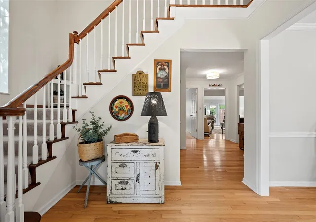 Photo 3 of Townhouse for sale at 406 Timber Ln, Aleppo, PA 15143 | MLS# 1768625 | Listing updated on 2026-09-12