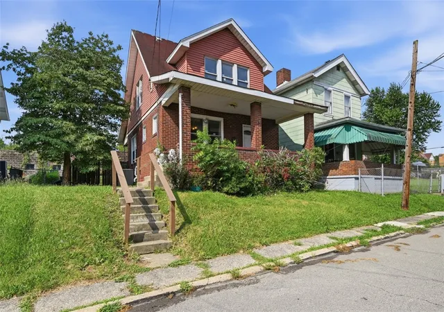 Photo 3 of Single family home for sale at 227 N 3rd Street, Clairton, PA 15025 | MLS# 1766224 | Listing updated on 2026-09-19