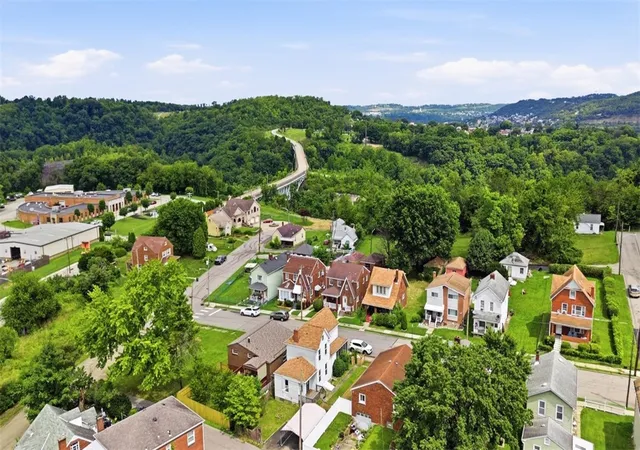 Photo 35 of Single family home for sale at 912 Waddell Ave, Clairton, PA 15025 | MLS# 1766208 | Listing updated on 2026-09-19