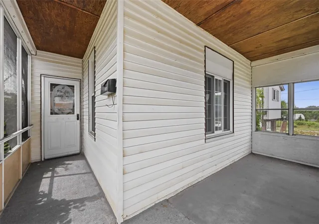Photo 4 of Single family home for sale at 912 Waddell Ave, Clairton, PA 15025 | MLS# 1766208 | Listing updated on 2026-09-19