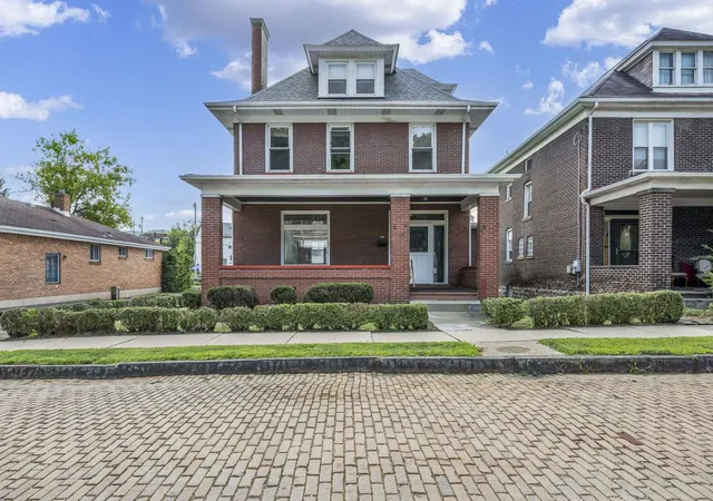 Photo 2 of Single family home for sale at 201 Greydon Ave, Mc Kees Rocks, PA 15136 | MLS# 1768744 | Listing updated on 2026-09-06