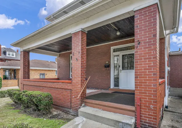 Photo 3 of Single family home for sale at 201 Greydon Ave, Mc Kees Rocks, PA 15136 | MLS# 1768744 | Listing updated on 2026-09-06