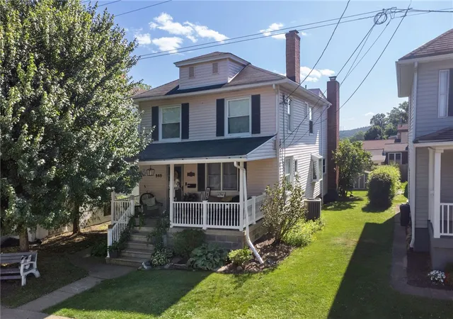 Photo 1 of Single family home for sale at 565 Navigation St, Beaver, PA 15009 | MLS# 1768577 | Listing updated on 2026-09-04