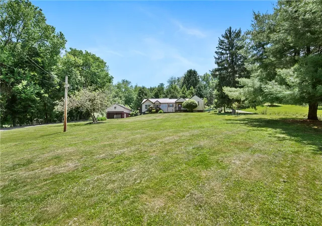 Photo 2 of Single family home for sale at 3672 Saxonburg Blvd, Indiana Twp, PA 15238 | MLS# 1768561 | Listing updated on 2026-09-06
