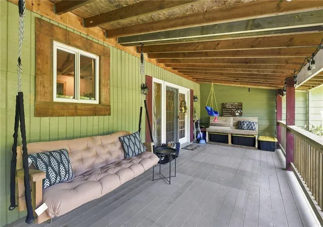 Photo 3 of Single family home for sale at 904 Old State Rd, Kiskiminetas Twp, PA 15613 | MLS# 1768610 | Listing updated on 2026-09-28