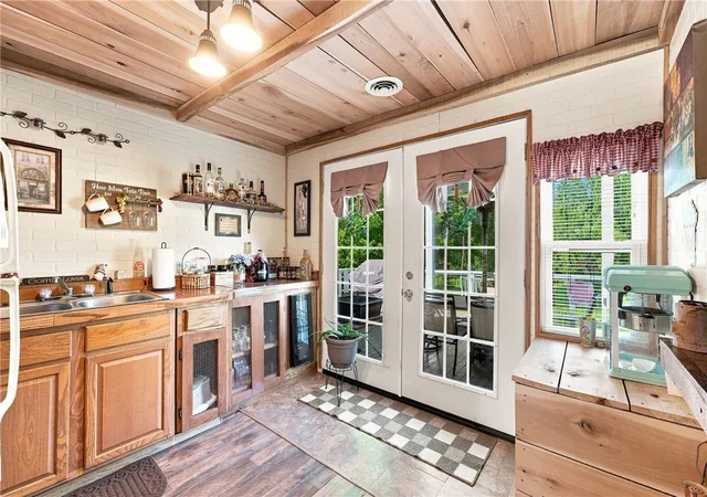 Photo 4 of Single family home for sale at 734 Mercer Rd, Delaware Twp, PA 16125 | MLS# 1768768 | Listing updated on 2026-09-19