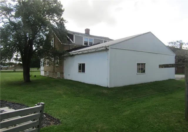 Photo 2 of Single family home for sale at 1861 N Center Ave, Somerset Twp, PA 15501 | MLS# 1768805 | Listing updated on 2026-09-10