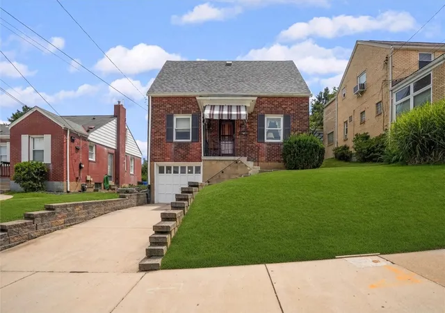 Photo 1 of Single family home for sale at 1422 Simona Dr, Stanton Heights, PA 15201 | MLS# 1767901 | Listing updated on 2026-09-07