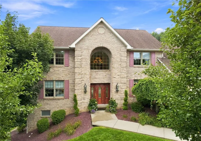 Photo 2 of Single family home for sale at 9551 Downing Pl, North Huntingdon, PA 15642 | MLS# 1768786 | Listing updated on 2026-09-09