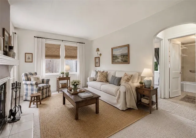 Photo 3 of Single family home for sale at 11669 Parkway Dr, North Huntingdon, PA 15642 | MLS# 1768716 | Listing updated on 2026-09-03