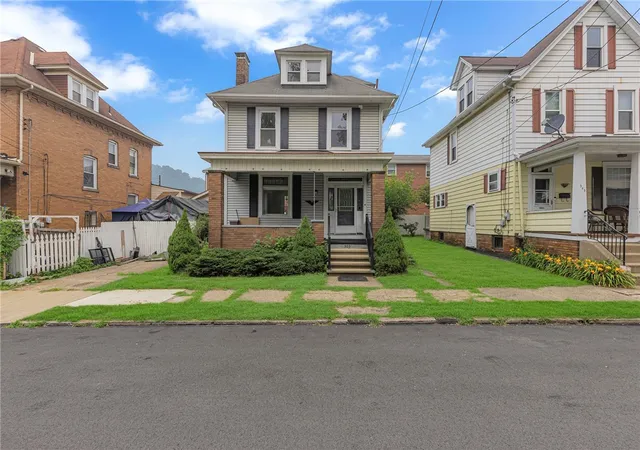Photo 1 of Single family home for sale at 303 6th Street, New Brighton, PA 15066 | MLS# 1768832 | Listing updated on 2026-09-04