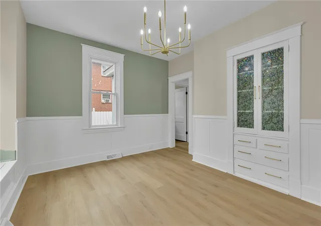 Photo 4 of Single family home for sale at 303 6th Street, New Brighton, PA 15066 | MLS# 1768832 | Listing updated on 2026-09-04