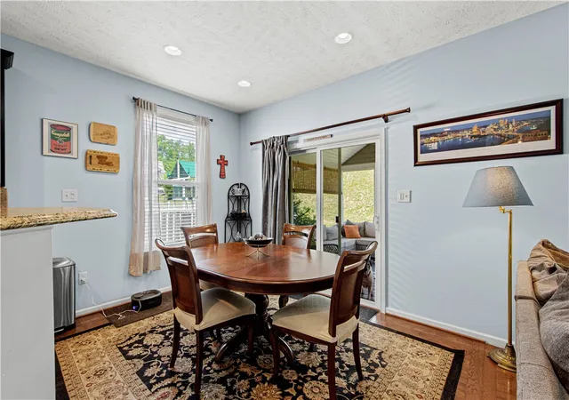 Photo 3 of Single family home for sale at 4006 Fieldcrest Dr, South Fayette, PA 15017 | MLS# 1768881 | Listing updated on 2026-10-01