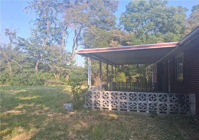 Photo 3 of Single family home for sale at 587 E Pittsburgh St, Salem Twp, PA 15601 | MLS# 1768892 | Listing updated on 2026-09-01