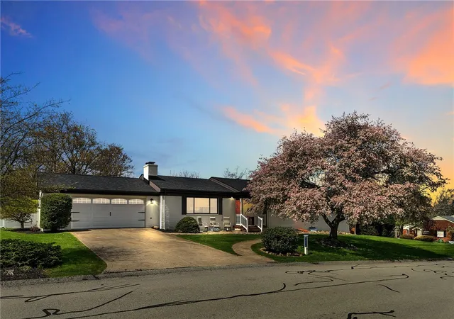 Photo 1 of Single family home for sale at 3470 Macarthur Dr, Murrysville, PA 15668 | MLS# 1768418 | Listing updated on 2026-09-14