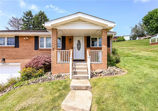 Photo 3 of Single family home for sale at 10547 Melrose Dr, North Huntingdon, PA 15642 | MLS# 1768829 | Listing updated on 2026-09-04