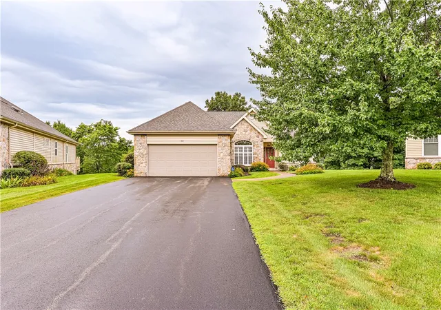 Photo 2 of Condo for sale at 6089 Triple Crown Cir, Hempfield Twp, PA 15601 | MLS# 1768136 | Listing updated on 2026-09-10